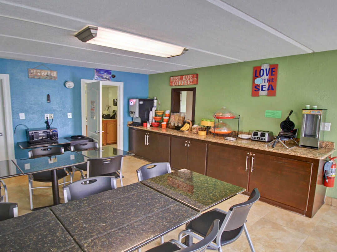 WindWater Hotel主图