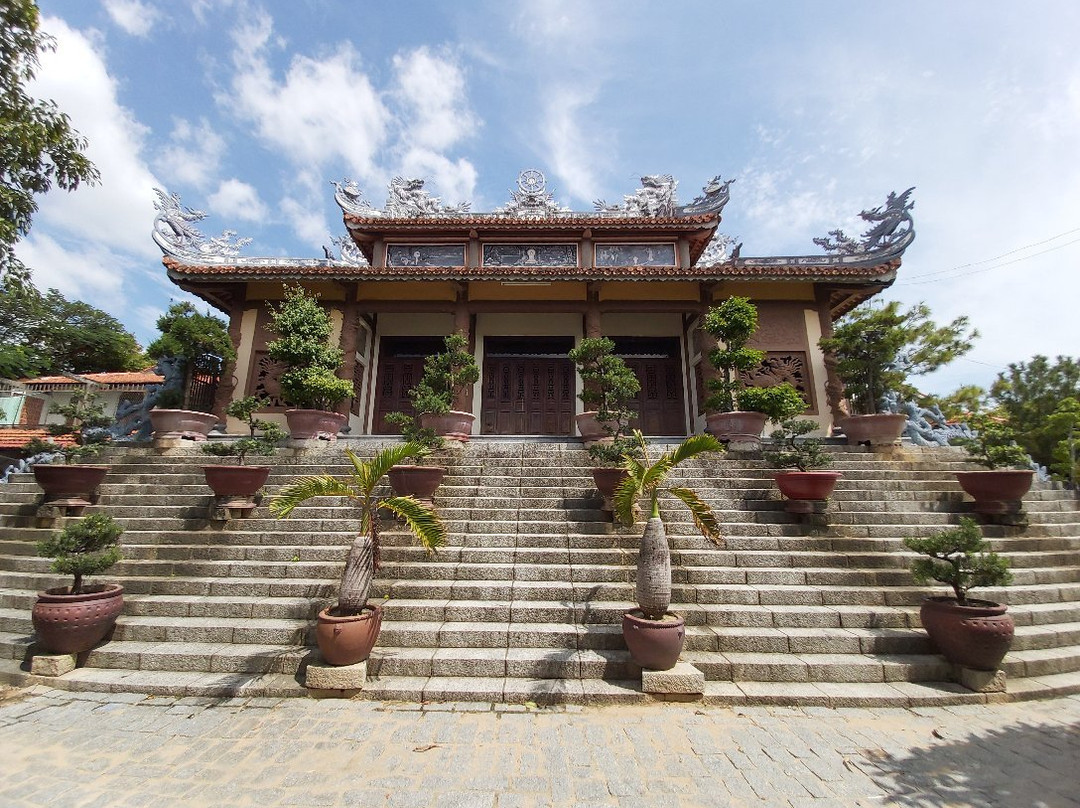 Long Son Pagoda景点图片