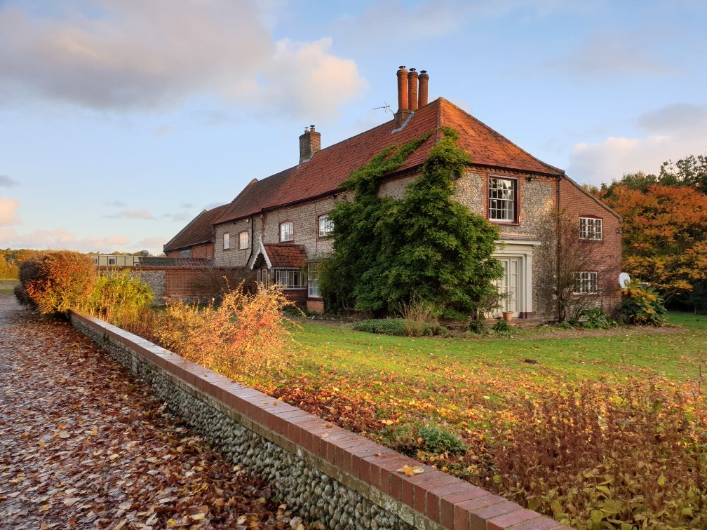 Sidney House Farm-官方
