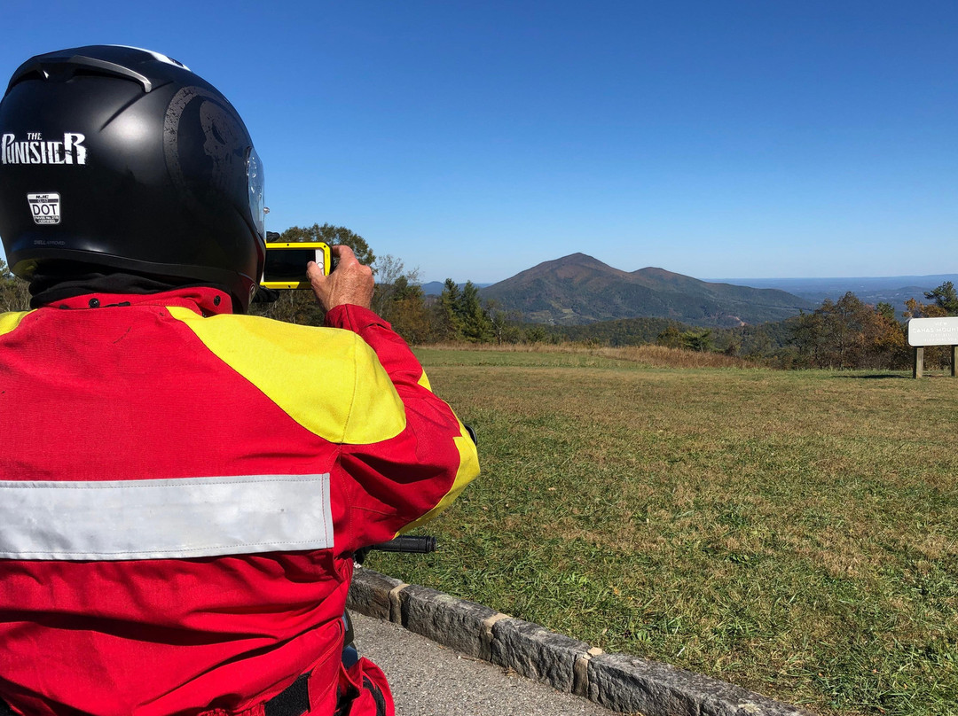 Nate Jennings-罗阿诺克必去景点