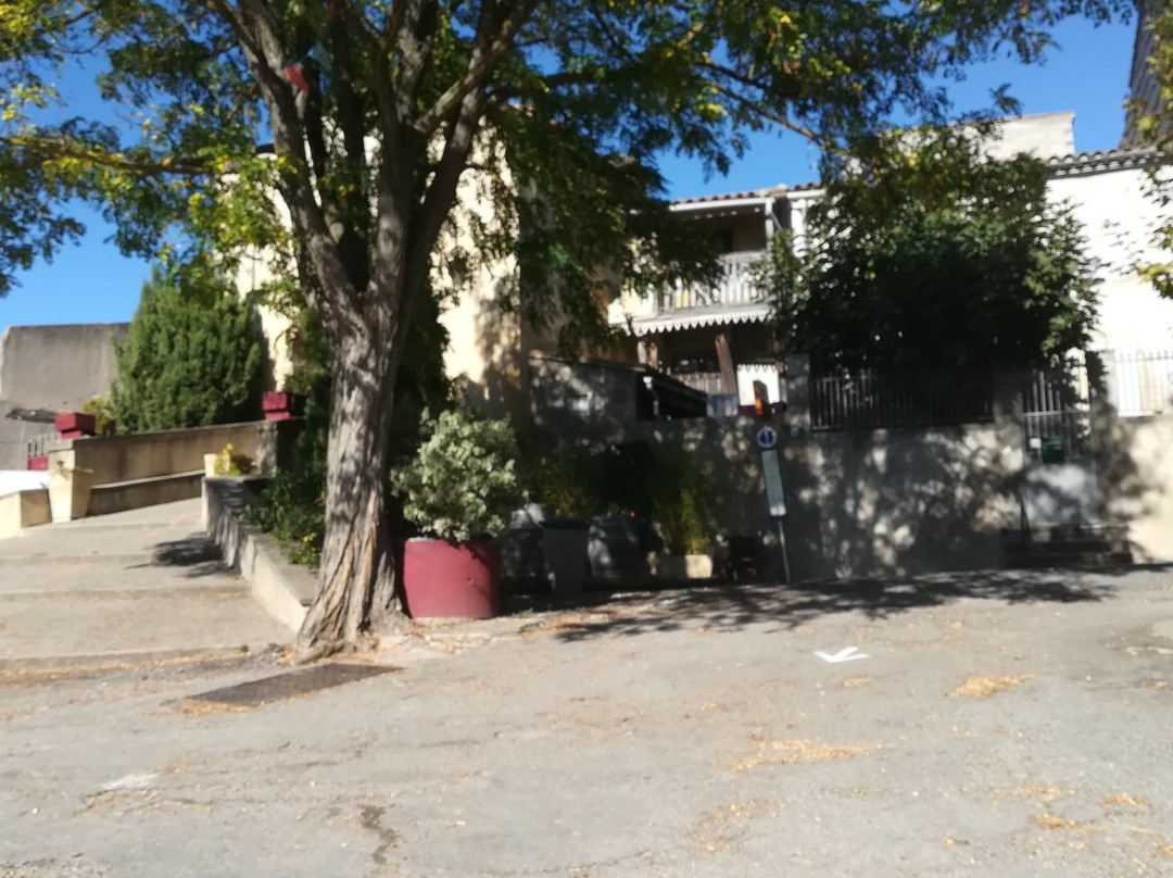 La circulade de Cailhau-Cailhau必去景点