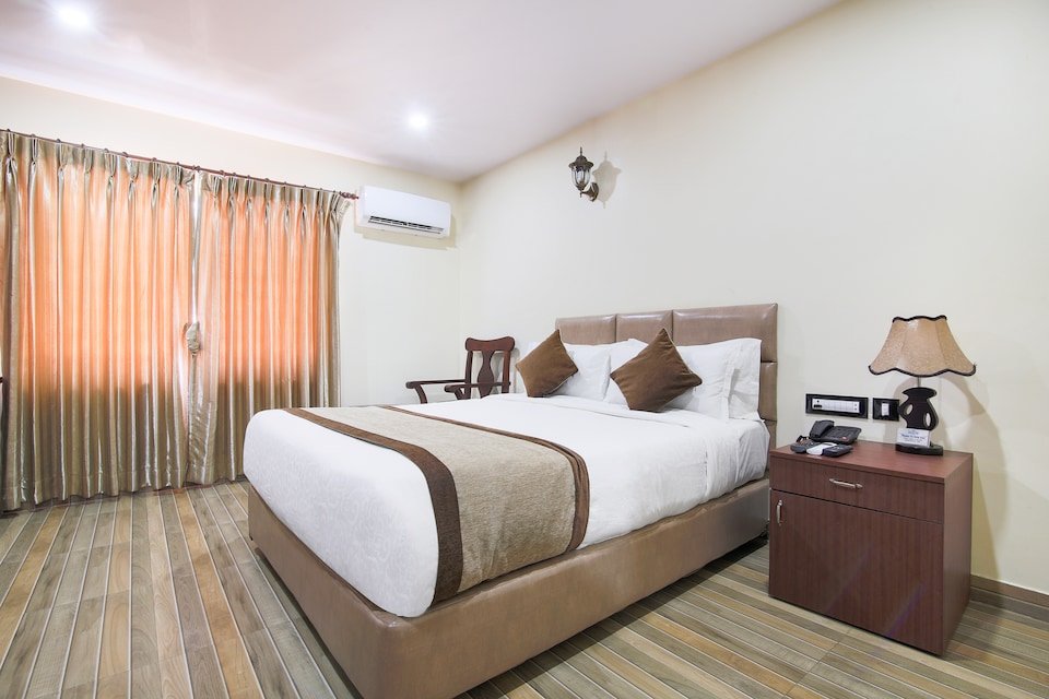 Hotel Holiday Home-官方