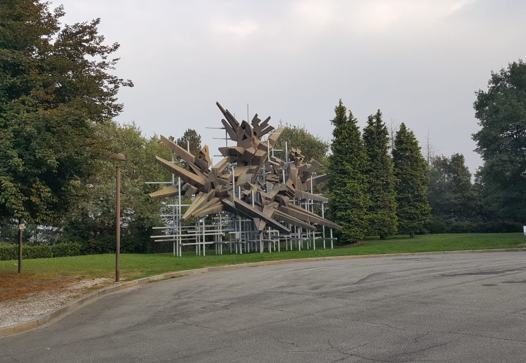 Monumento alla Resistenza-库内奥必去景点