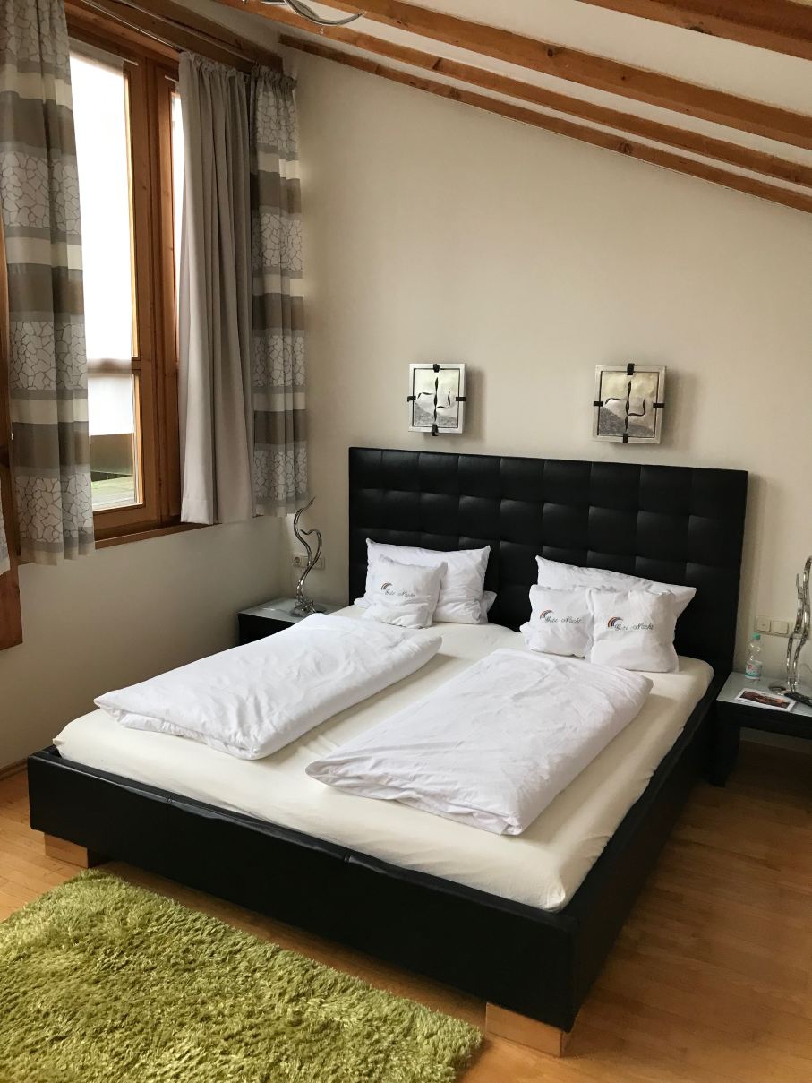 Hotel Zum Kramerwirt-portrait
