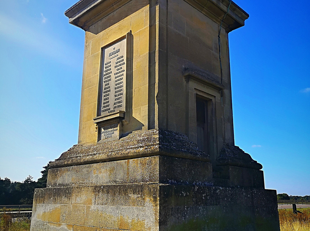 Elveden War Memorial景点图片