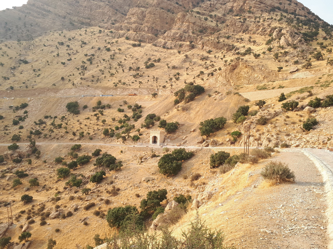 Taq-e Gara-Province of Kermanshah必去景点