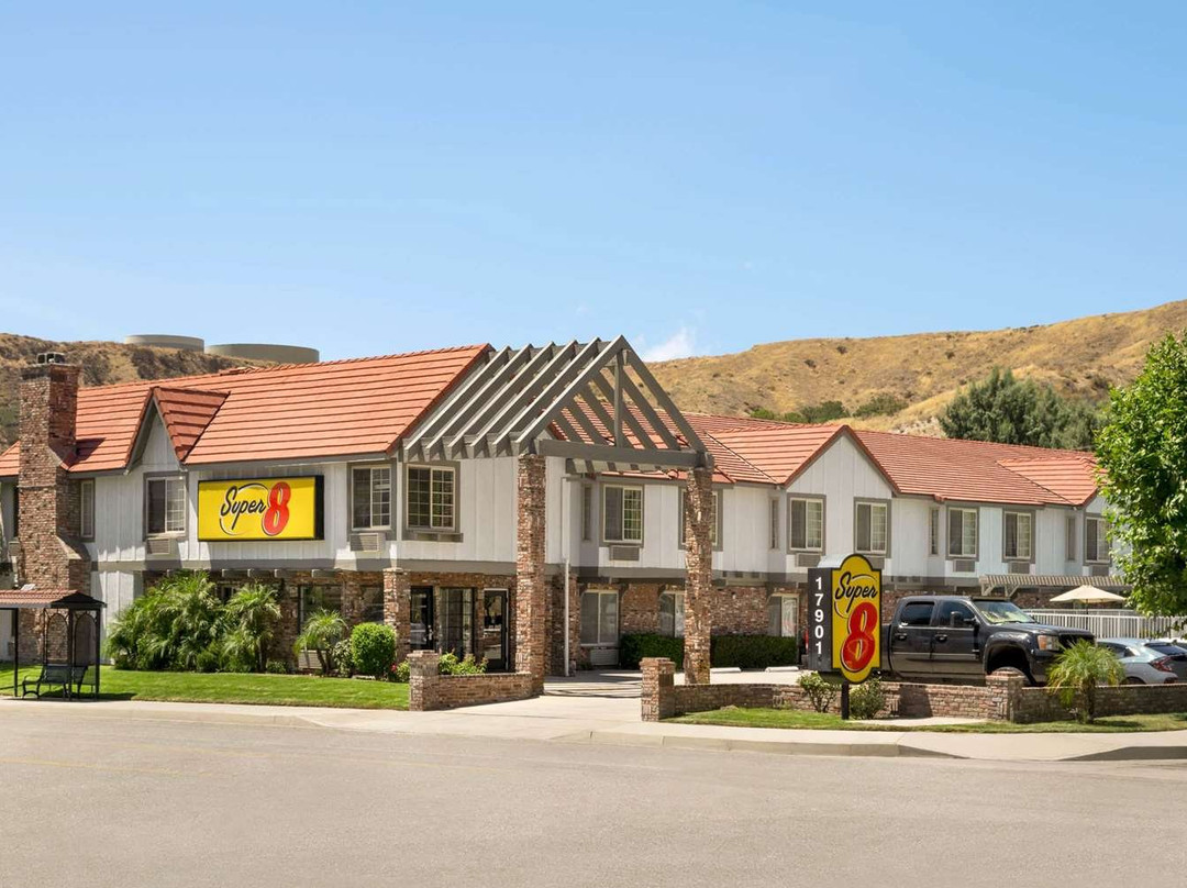 Super 8 by Wyndham Santa Clarita/Valencia主图