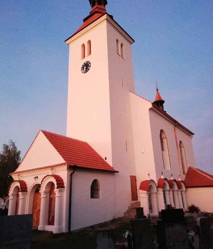 Church of St. Peter and St. Paul景点图片