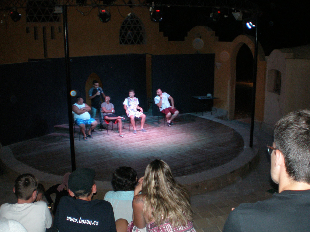 Onatti Beach Resort主图