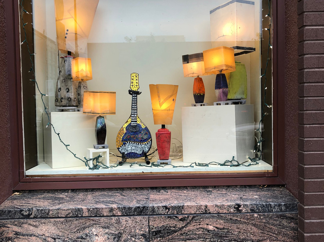 4 Ravens Gallery-米苏拉必去景点