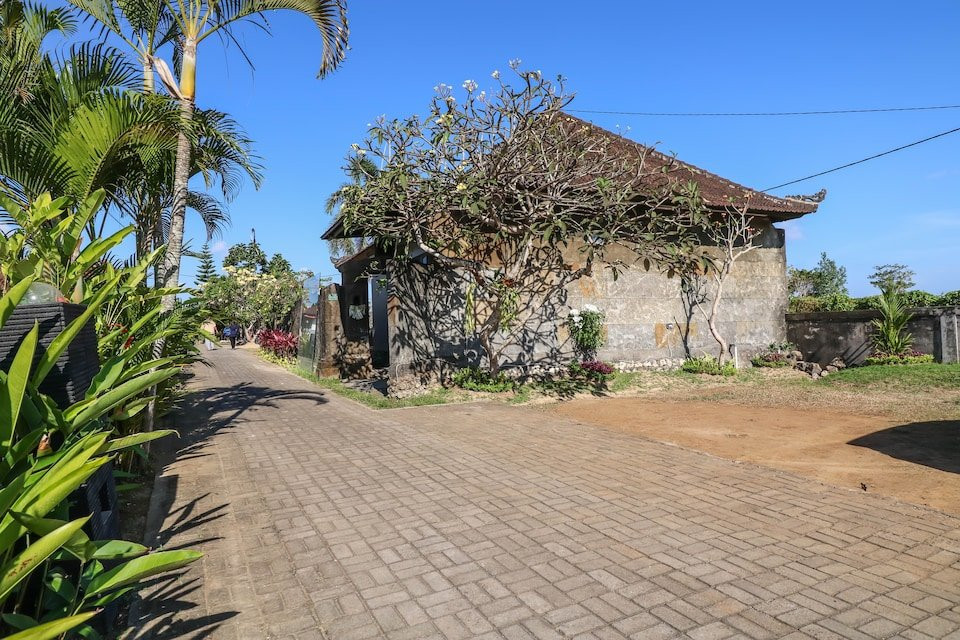 Belalang酒店住宿-Sekar Arum Riverside Resort