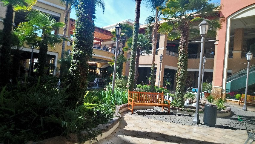 Portal de Dehesa-圣地亚哥必去景点