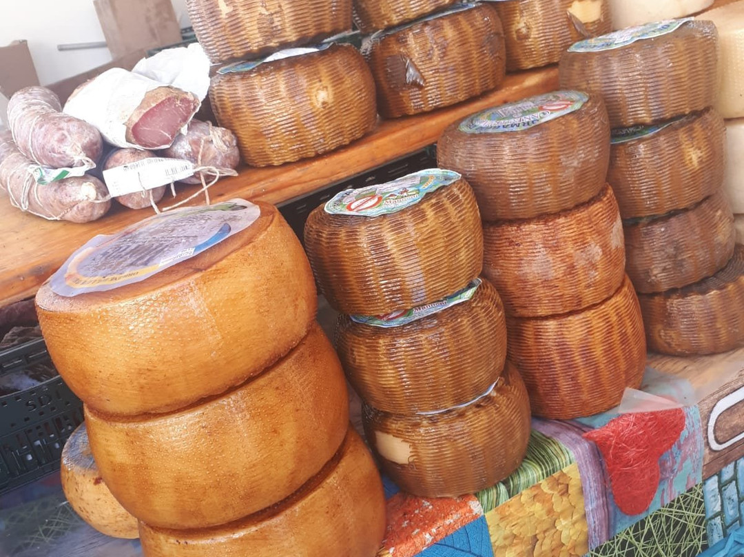 Mercato settimanale-Valledoria必去景点
