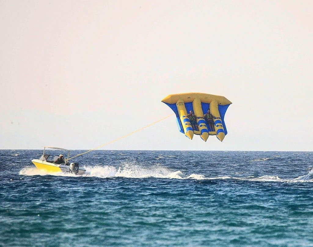 Banana Watersports-瓦西里科斯必去景点