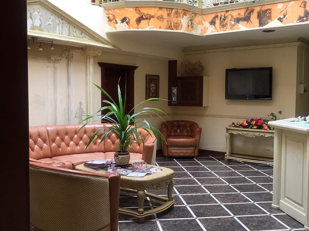 Atrium Hotel主图
