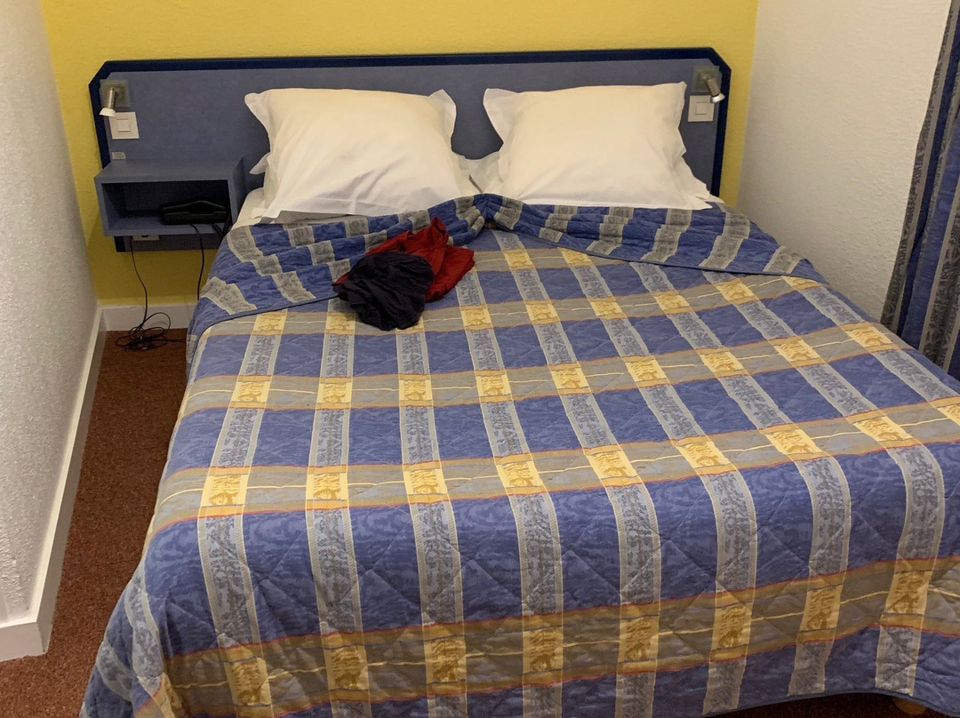 阿鲁姆酒店主图