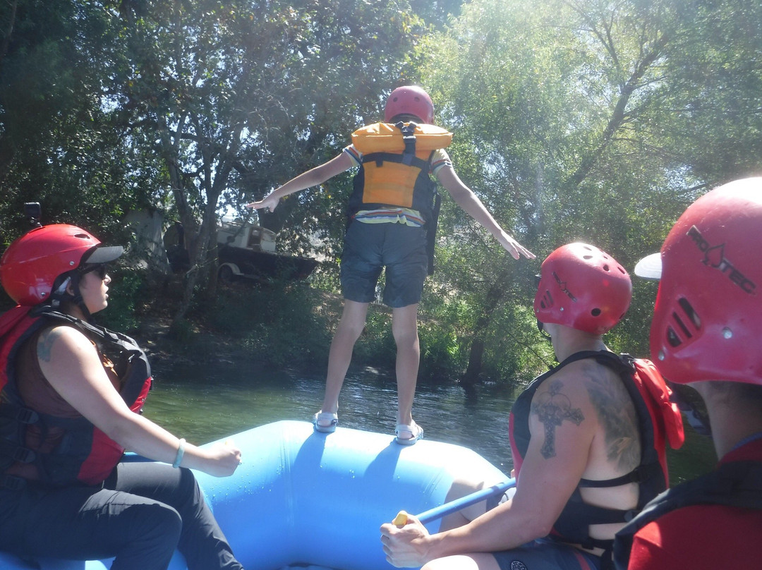 Mountain Descents-Three Rivers必去景点