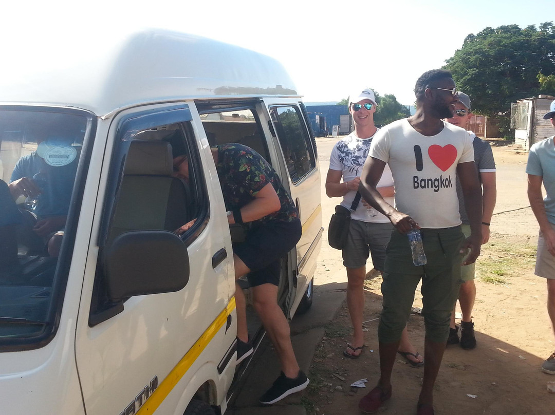 M Court Township Tours-贝拉贝拉必去景点