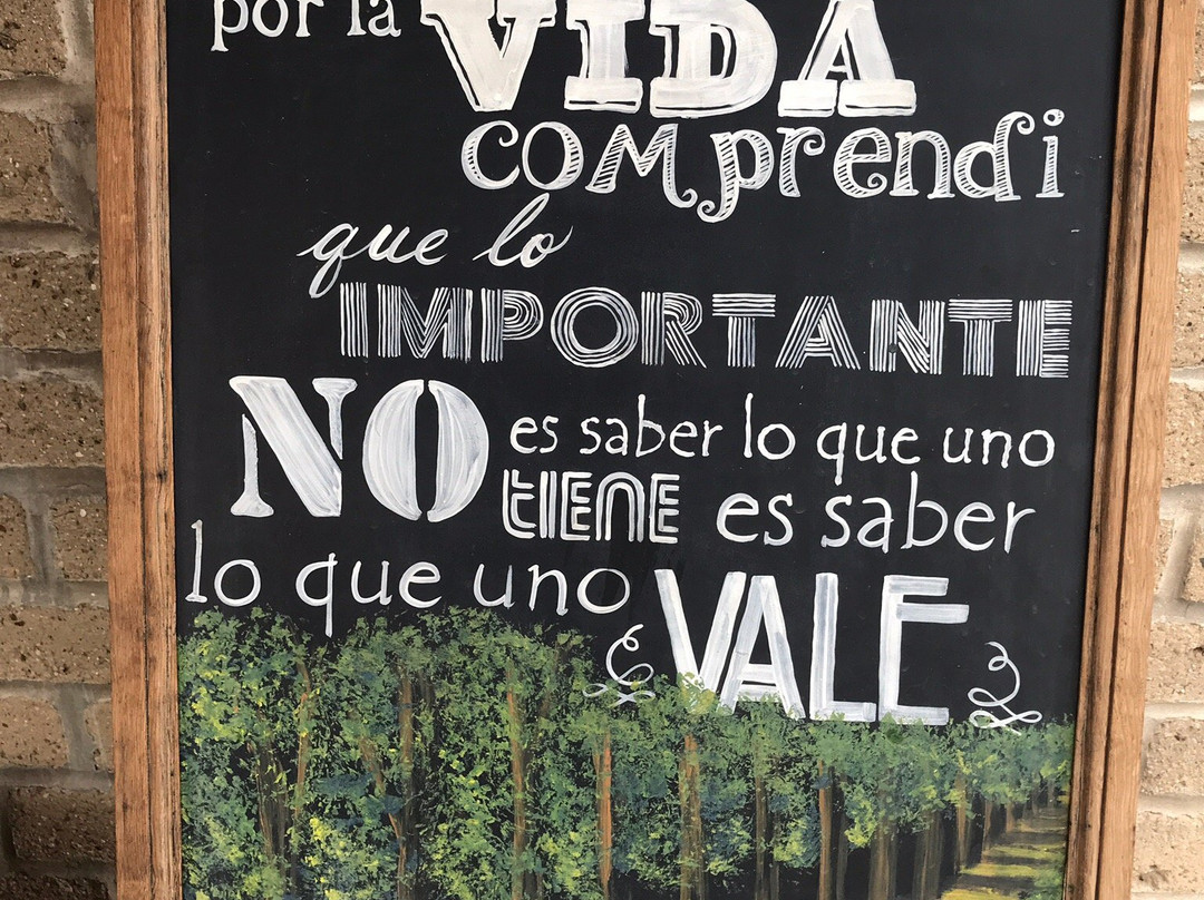 Nirvana Restaurant Retreat主图