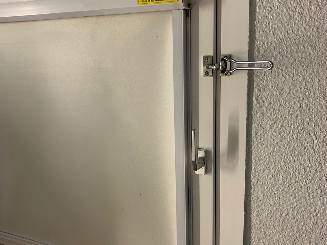 hotelF1 加来科凯勒酒店主图