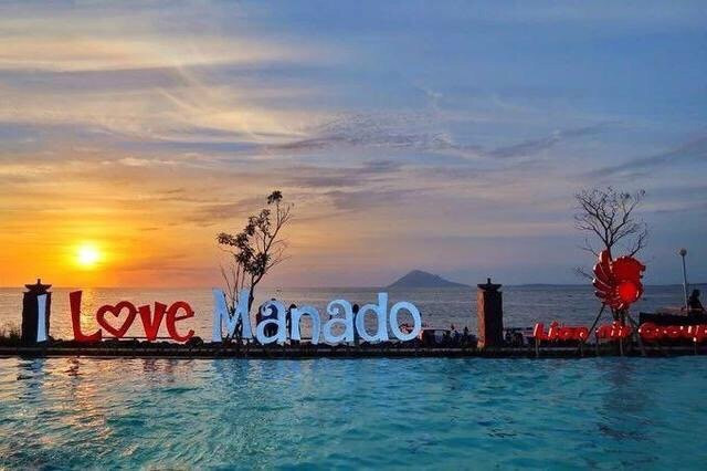 美娜多旅店主图