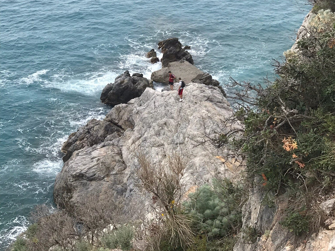 Spiaggia di Punta Crena景点图片