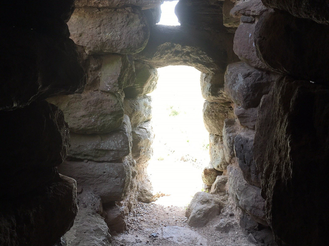 Nuraghe Santa Barbara-Macomer必去景点