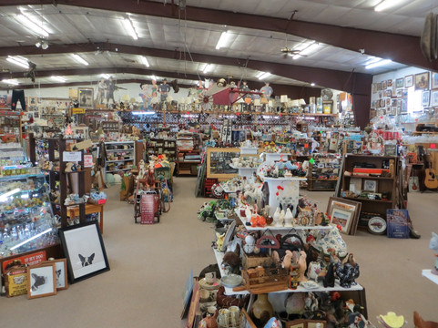 Antique Corral-科尔特斯必去景点