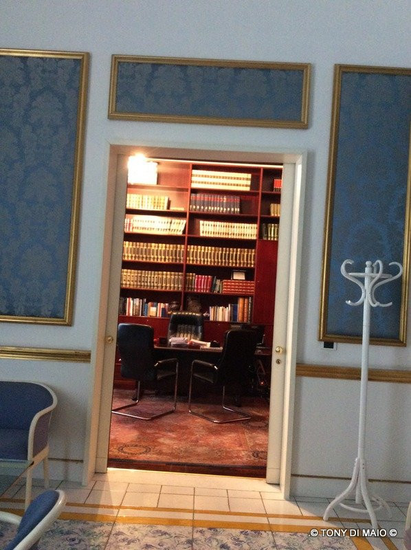 Palazzo Vallelonga景点图片