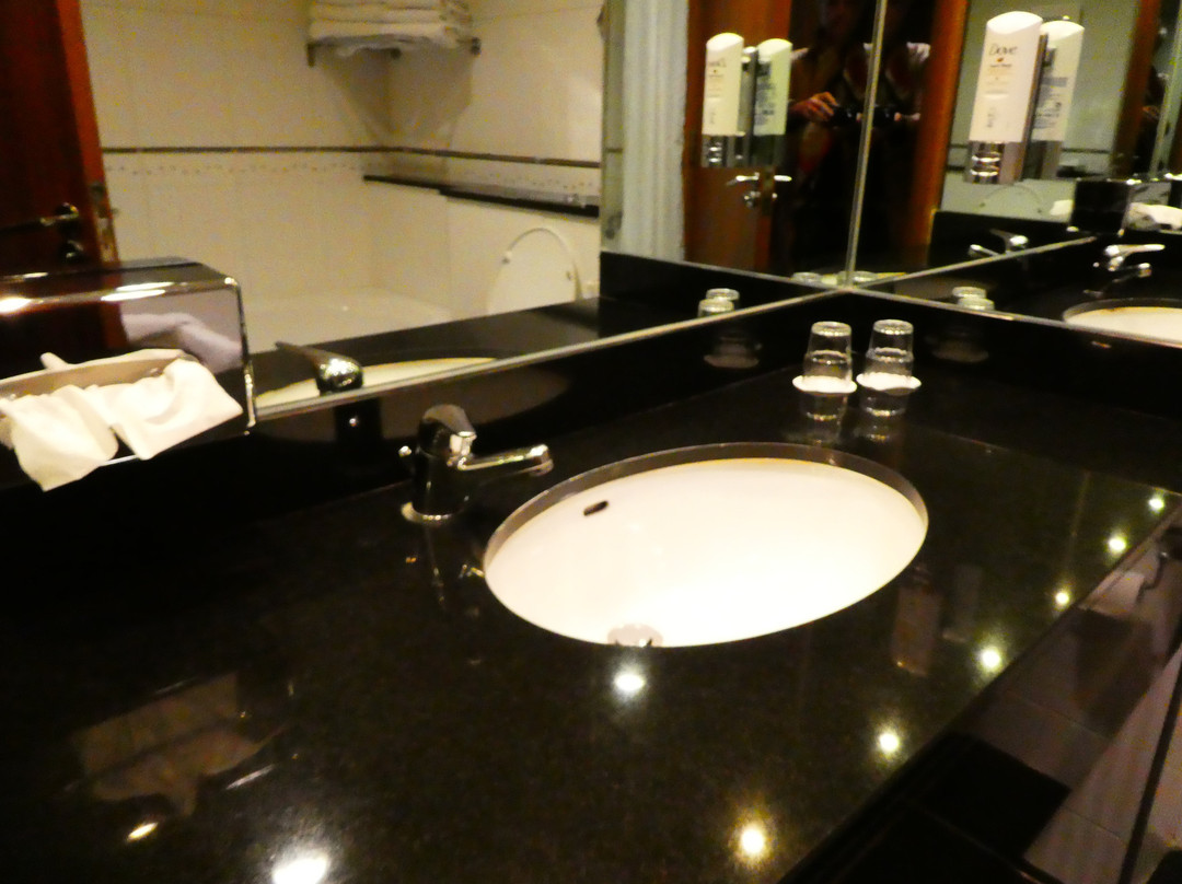 The Connacht Hotel主图