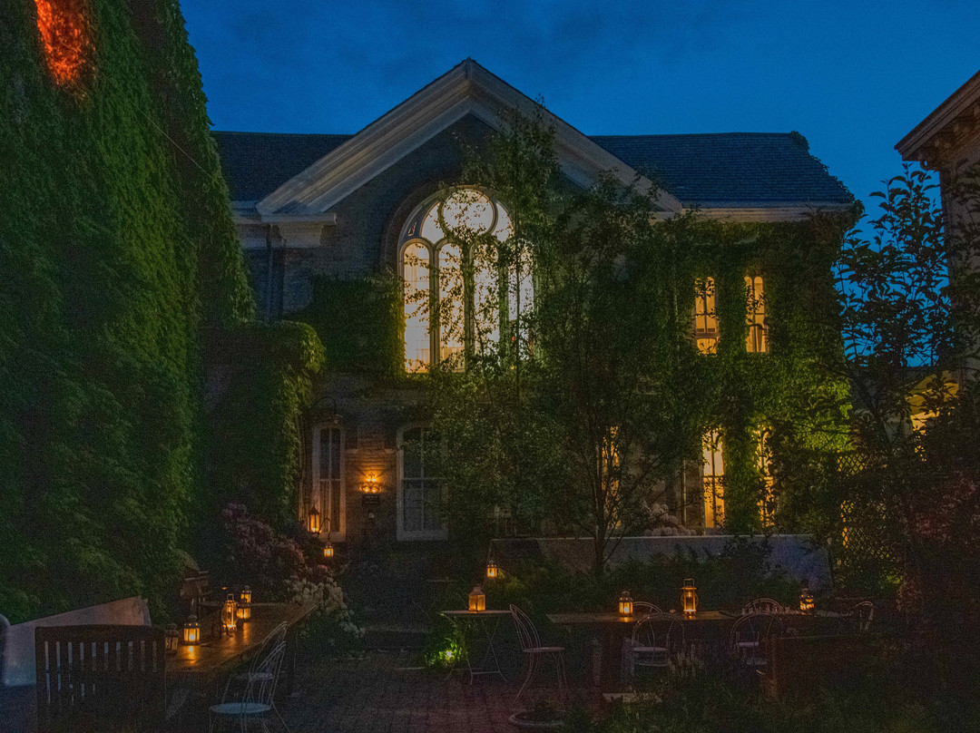 Kingston酒店住宿-Church des Artistes Guest House