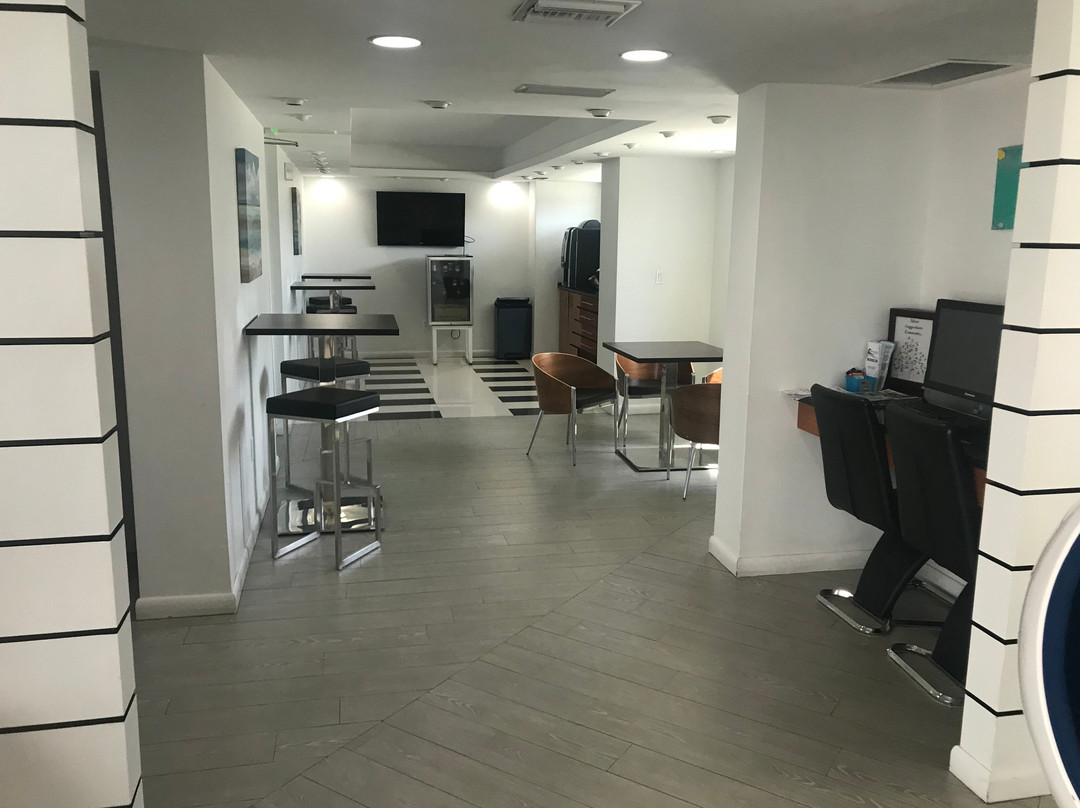 Lotus Boutique Inn & Suites主图