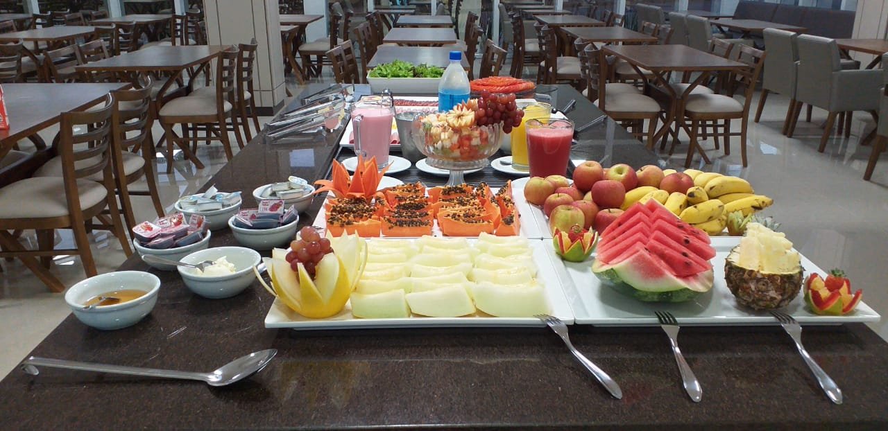 Tri Hotel Executive Indaial-餐饮