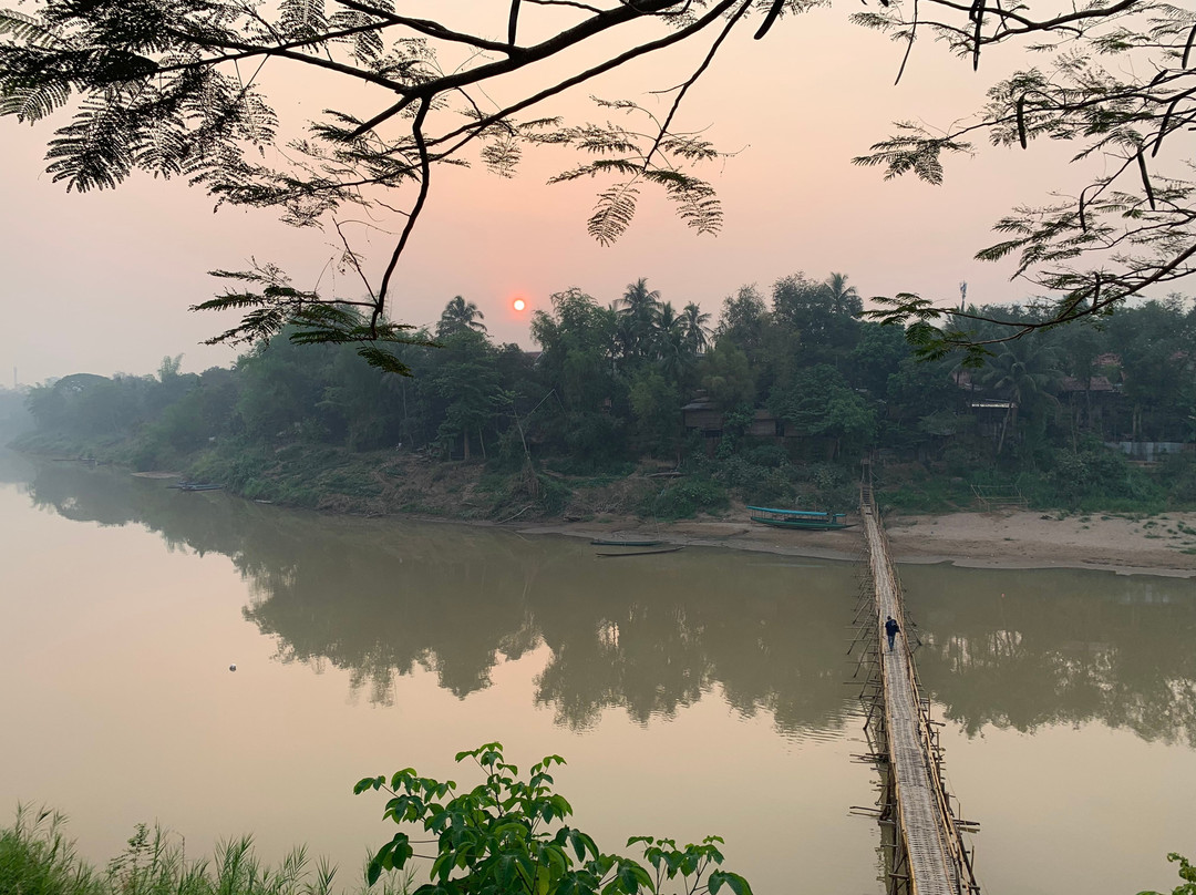 湄公河竹桥景点图片