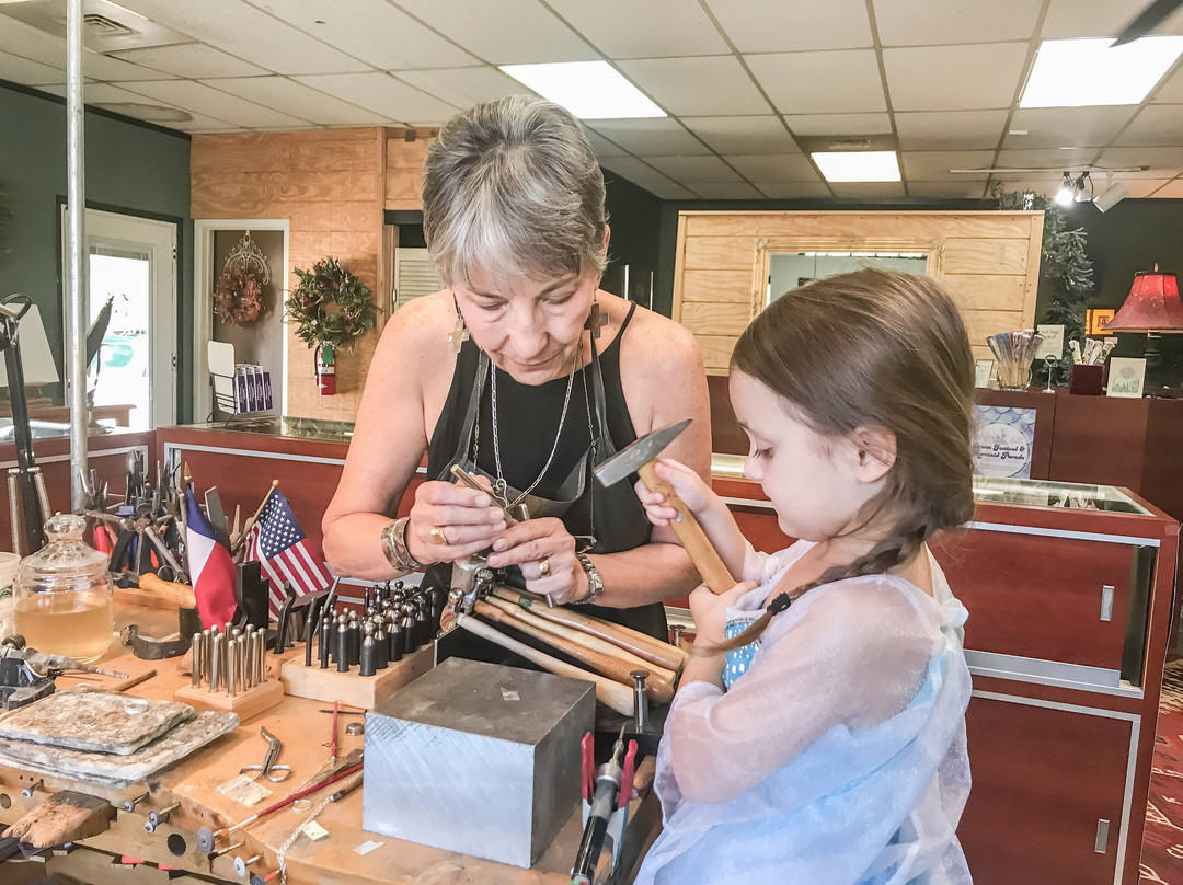 FSG Fine Jewelry-Salado必去景点