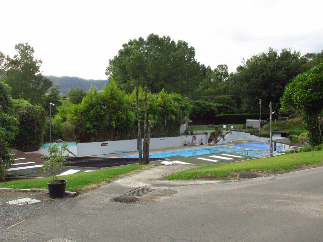 欧泊温泉假日公园主图