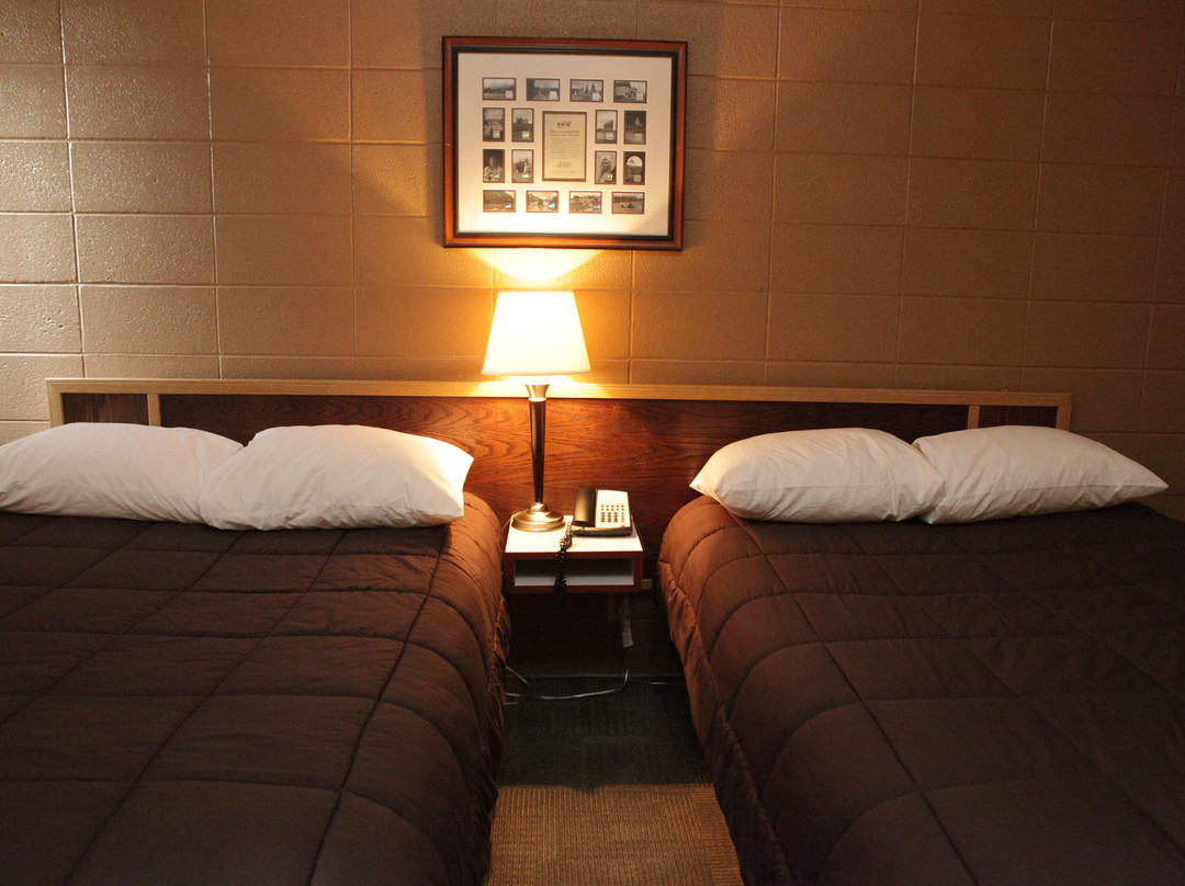 Airways Country Inn主图