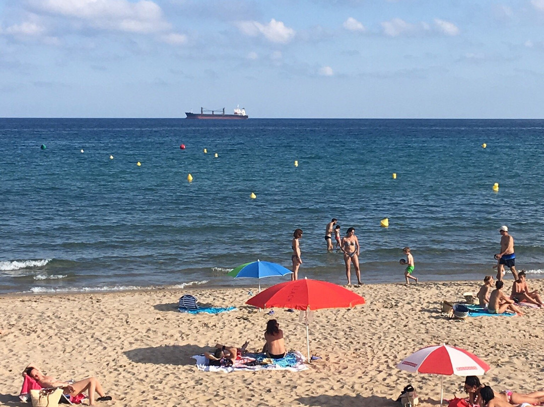 Playa La Savinosa景点图片