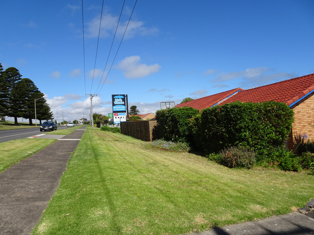 蓝鲸汽车公寓酒店主图