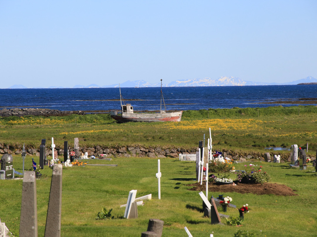 Hvalsneskirkja-Sandgerdi必去景点