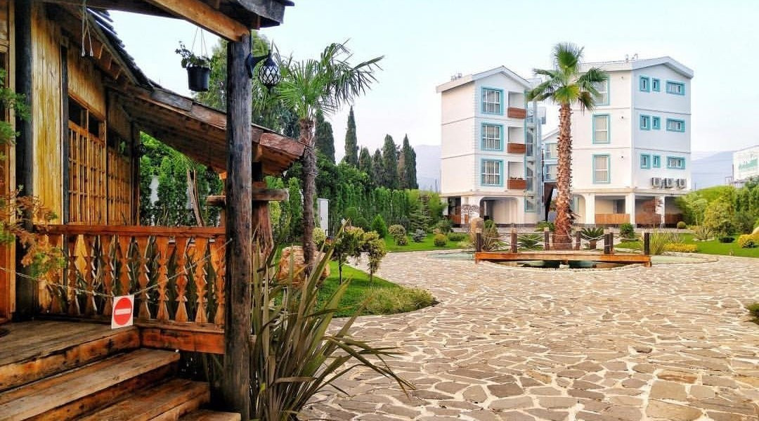 Barooj Hotel