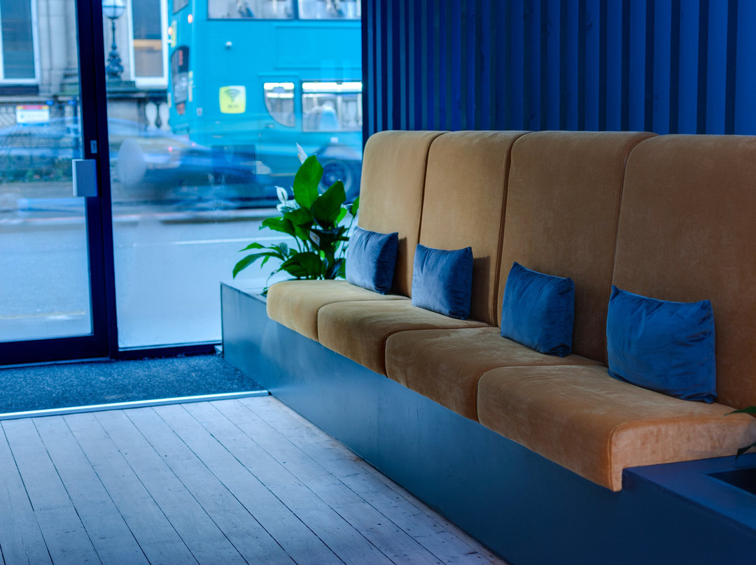 Float Planet-利物浦必去景点