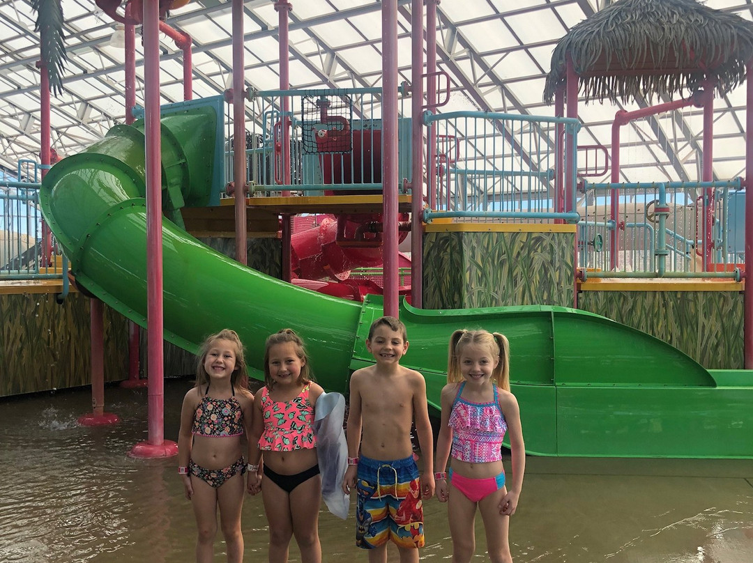 Water-Zoo Indoor Water Park-Clinton必去景点