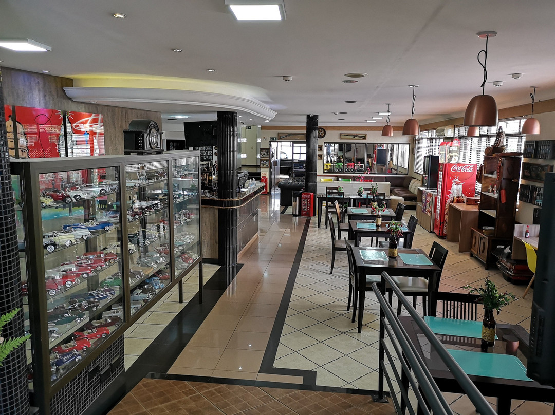 Hotel Bons Tempos主图