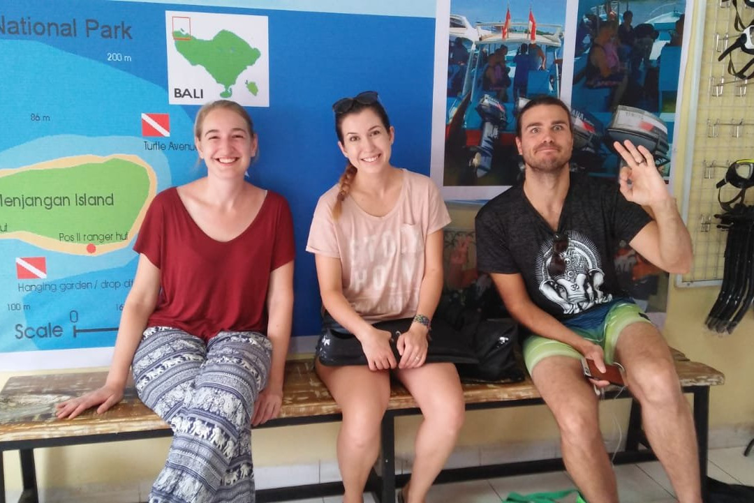 Tirta Dive Lovina-罗威那海滩必去景点