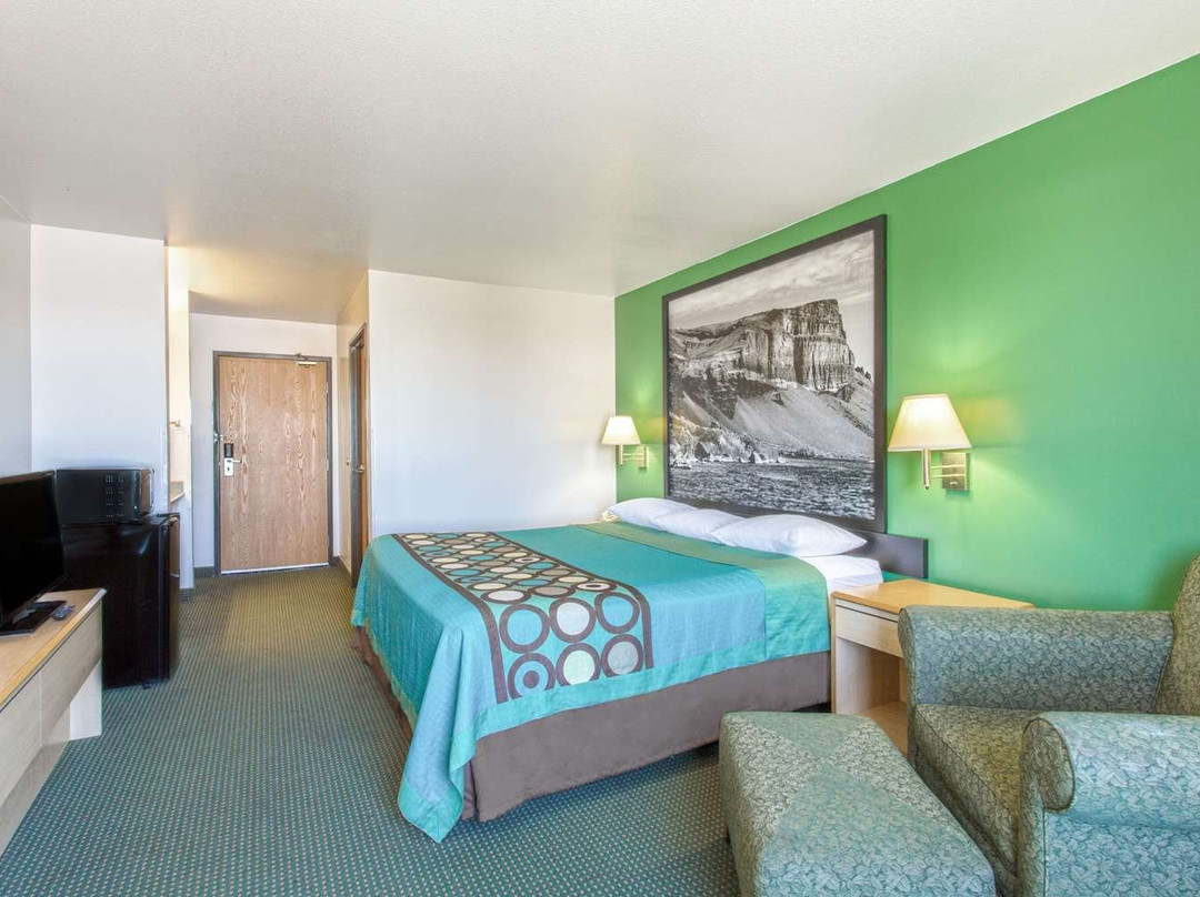 Super 8 by Wyndham Heyburn/Burley Area主图