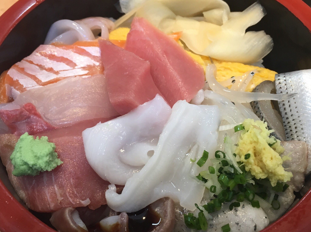 寿司ダイニング すすむ