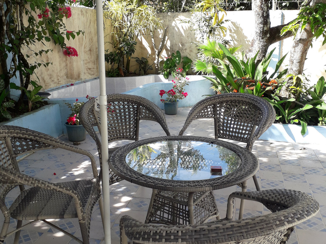 Bayombong酒店住宿-Brussel Garden Inn