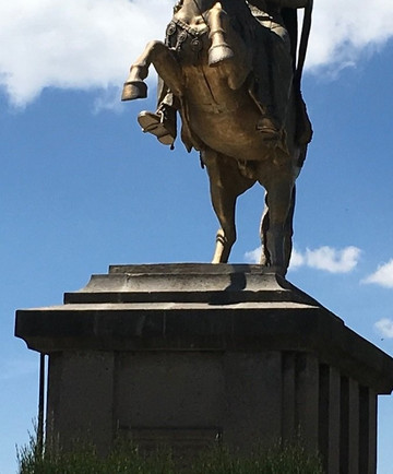 Menelik II Square-亚的斯亚贝巴必去景点