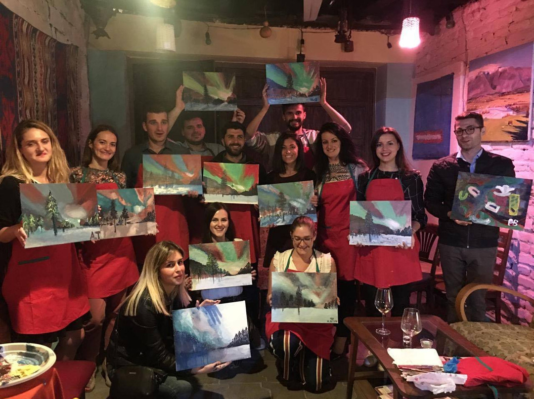 Telajo & Vere or Paint & Wine Albania-地拉那必去景点